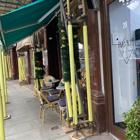 Apartamento Beautiful Modern Studio In High Street Kensington Londres Exterior foto